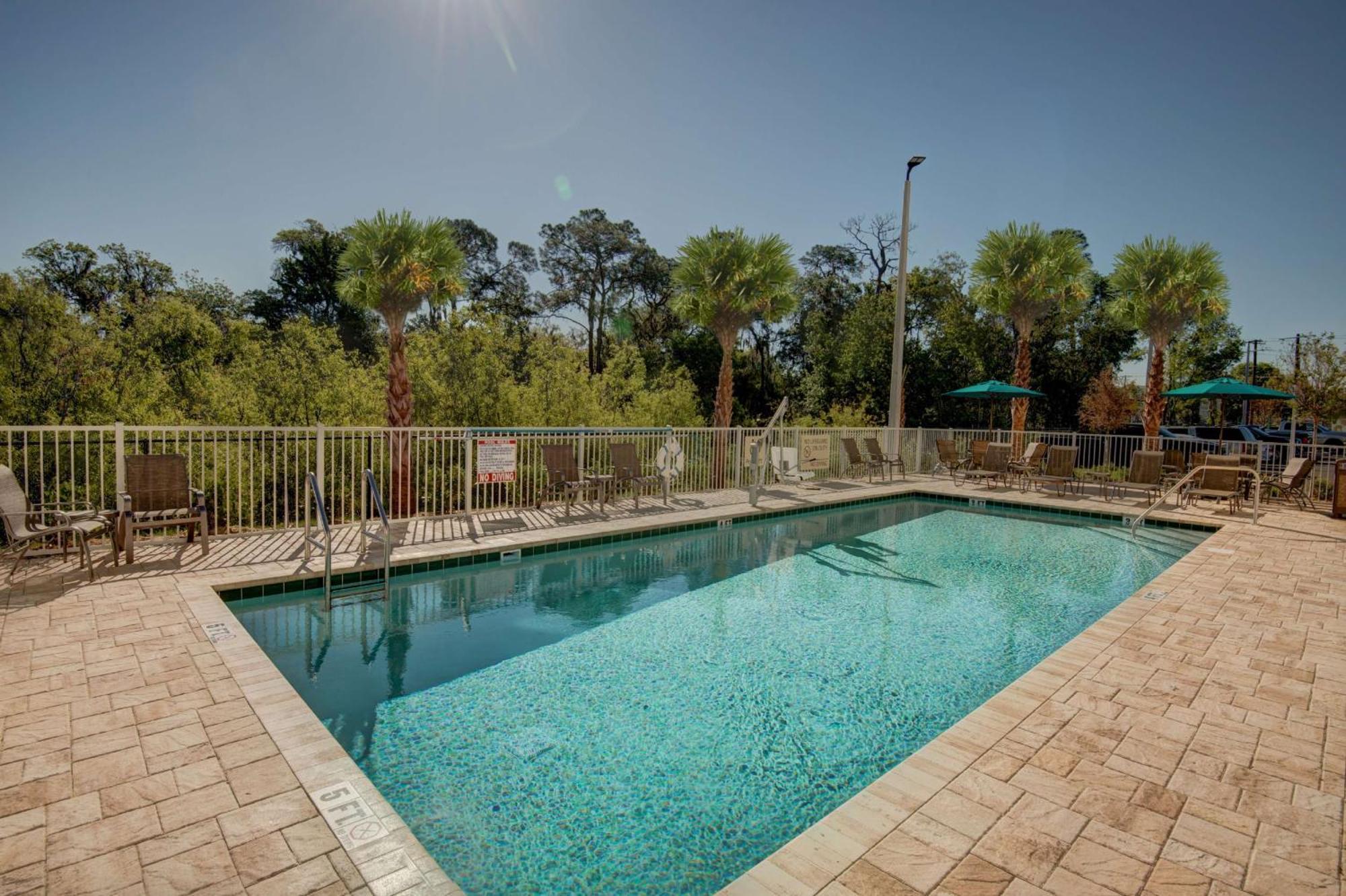 Hampton Inn Plant City Eksteriør billede